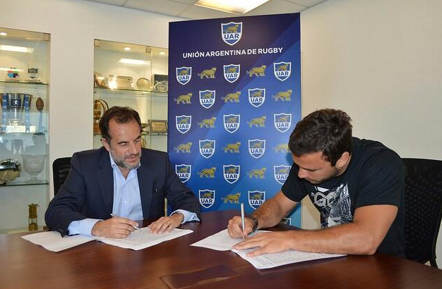 Landajo firma