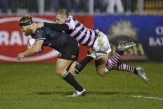 Video: Ross Batty, il 2 sulle spalle e 70 metri di intercetto item-thumbnail