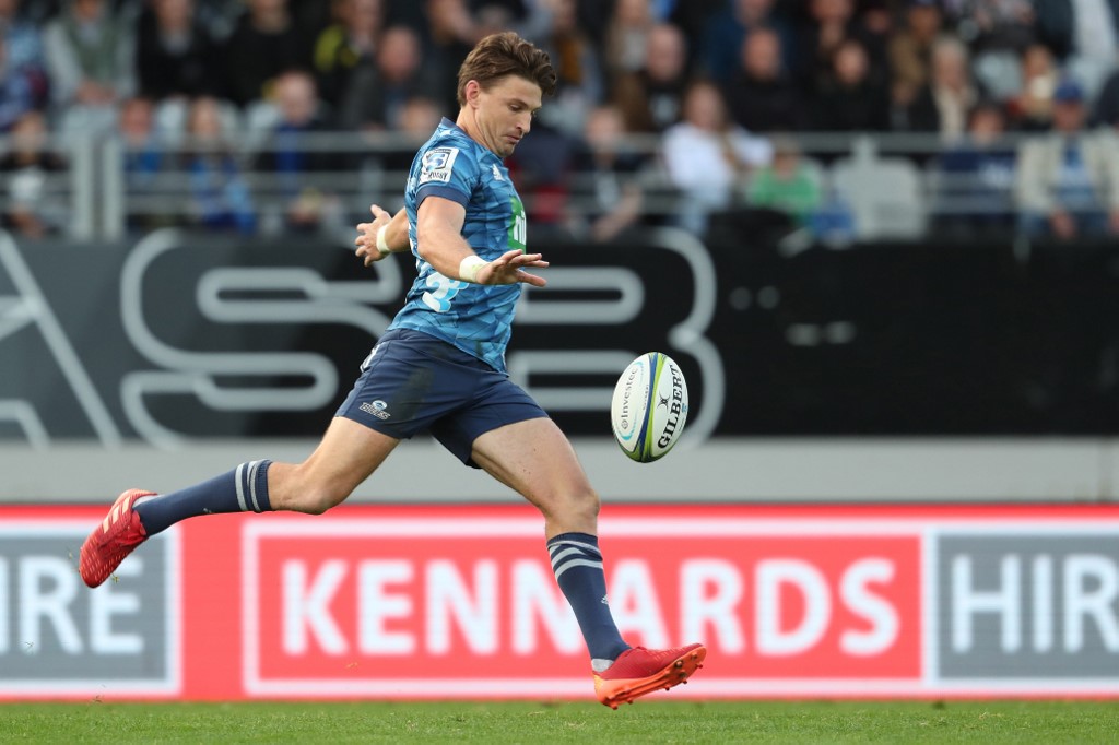 Super Rugby Aotearoa: Beauden Barrett alla prova Highlander, i Blues non possono fallire. AFP