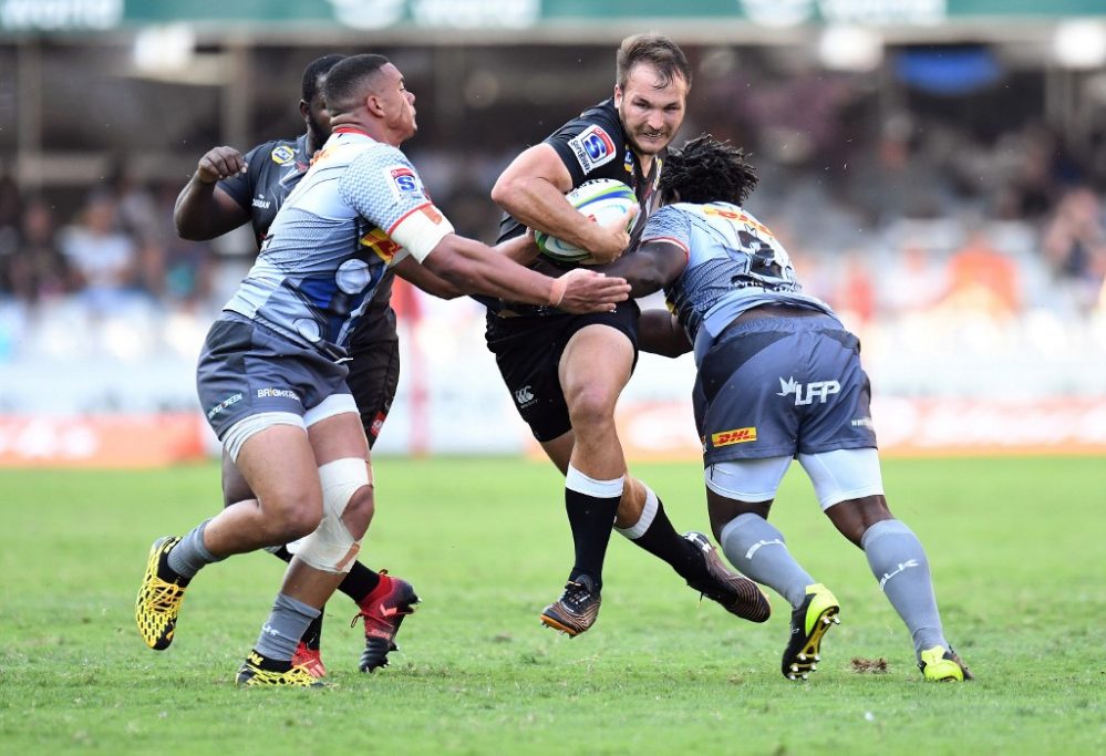Un'immagine di Sharks-Stormers. Nick Mallett ha criticato il rugby attualmente giocato in Sudafrica. PH: AFP