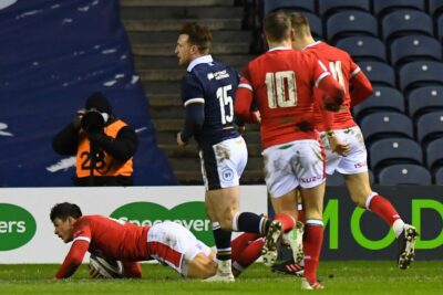 Louis Rees-Zammit era un giocatore di grande interesse per Eddie Jones e la sua Inghilterra (Photo by ANDY BUCHANAN / AFP)