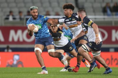 Super Rugby, l'ultima assurdità: si giocherà con mischie no-contest per tutti gli 80 minuti? (Photo by MICHAEL BRADLEY / AFP)