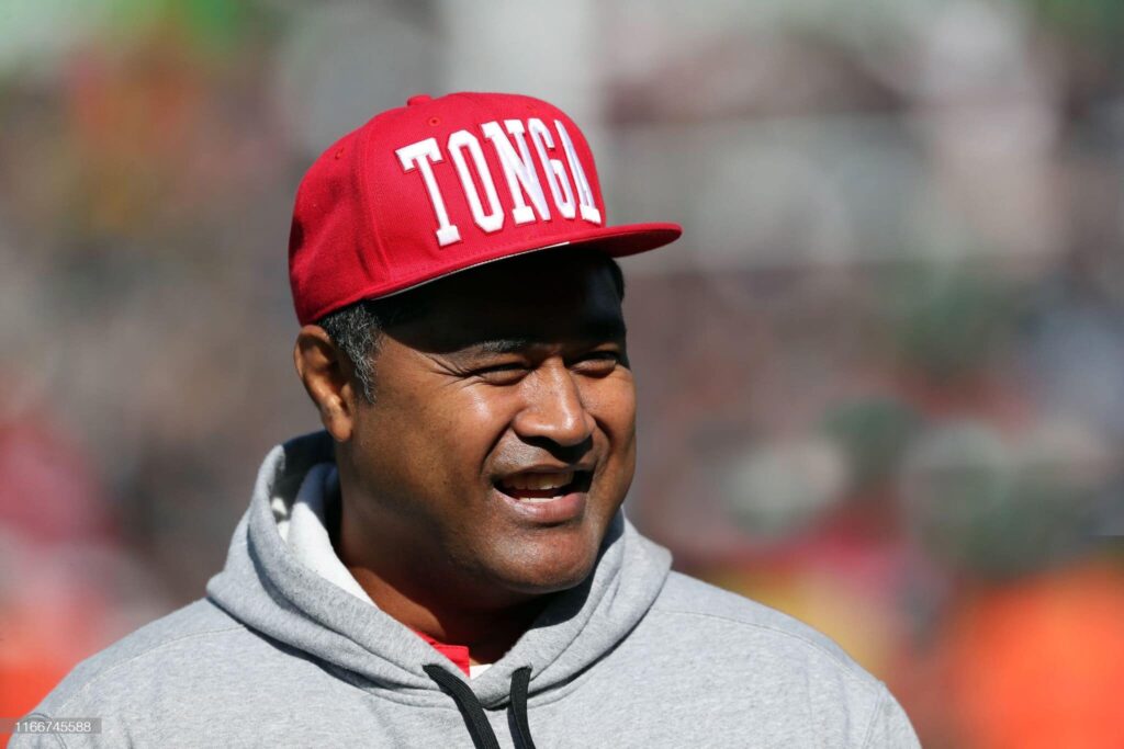 Toutai Kefu fuori pericolo, è uscito dall'ospedale e ce la farà. PH Tonga Rugby Union