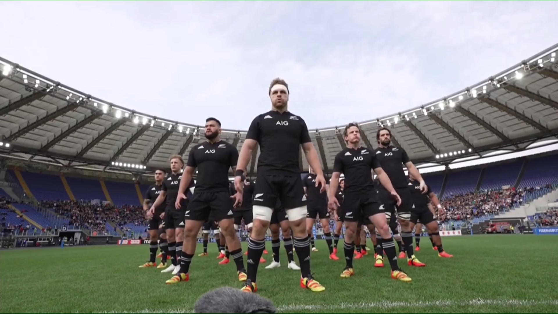 Rugby ItaliaAll Blacks la haka della Nuova Zelanda e l'inno azzurro