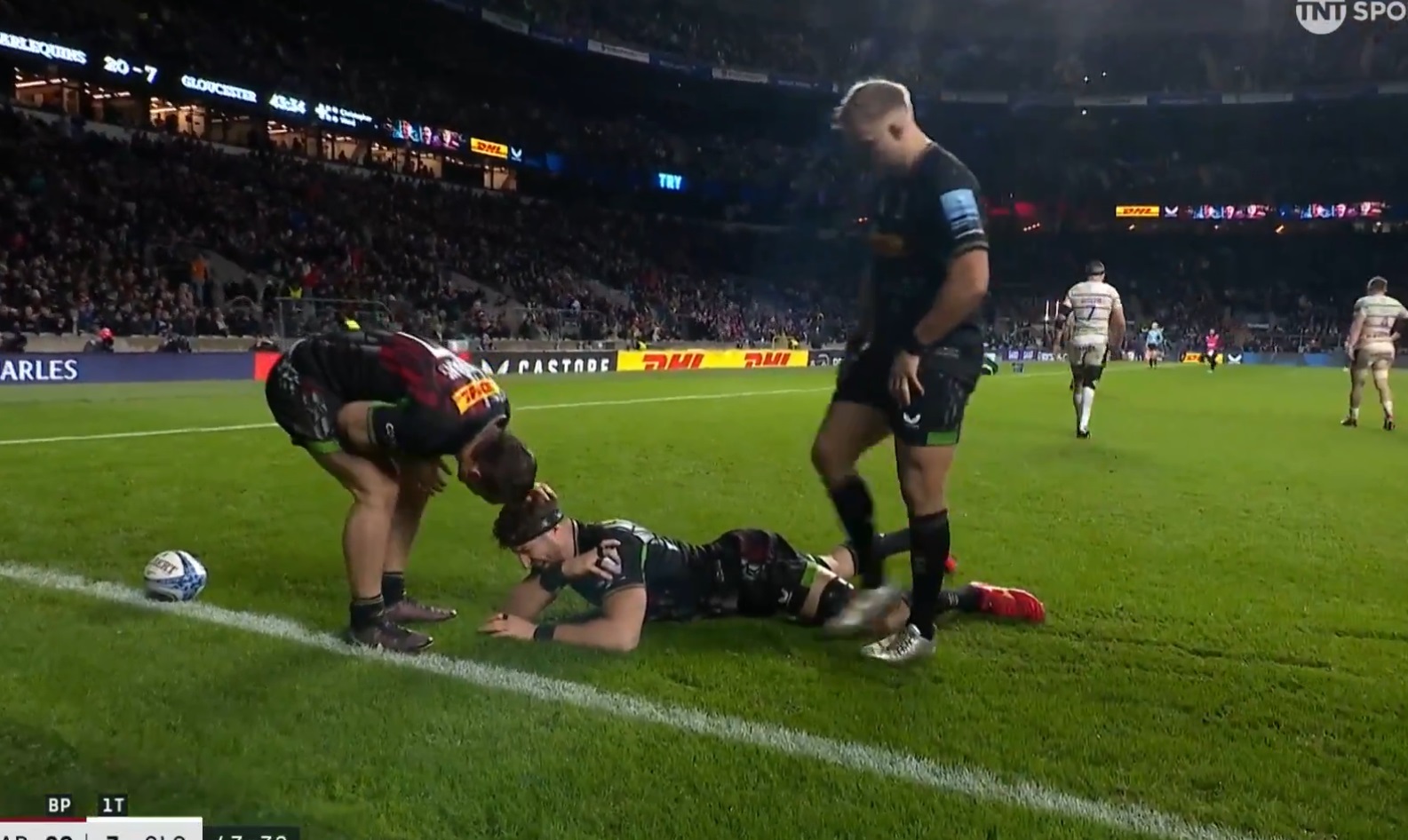 Dino Lamb che sfortuna! Torna, segna e riporta un nuovo problema. Si rivede anche Ange Capuozzo